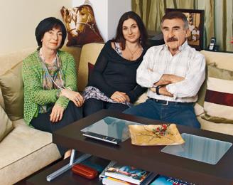 Леонид Каневский с супругой Анной и дочерью Натальей Леонид Каневский с супругой Анной и дочерью Натальей