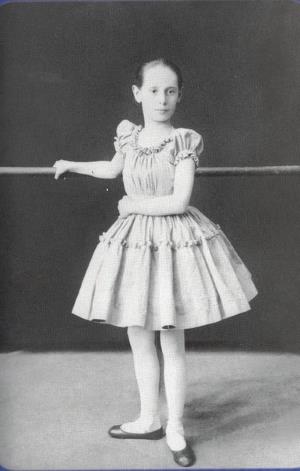 Анна Павлова в детстве 1892 г Анна Павлова в детстве 1892 г