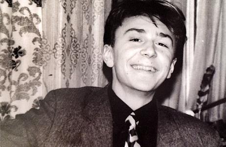 Сергей Шнуров в юности Сергей Шнуров в юности