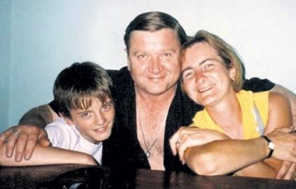Роман Мадянов с женой и сыном Роман Мадянов с женой и сыном