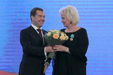 Вручение награды Анне Вески Вручение награды Анне Вески