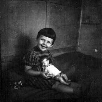 Лида Козлова в детстве Лида Козлова в детстве