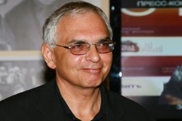 Кинорежиссер Карен Шахназаров Кинорежиссер Карен Шахназаров