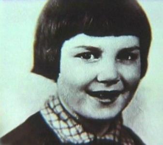 Элина Быстрицкая в детстве Элина Быстрицкая в детстве
