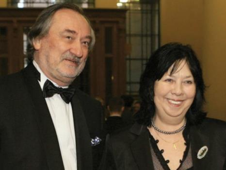 Богдан Ступка и жена Лариса Корниенко Богдан Ступка и жена Лариса Корниенко