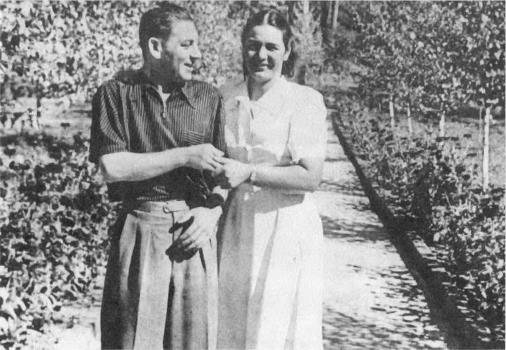 Василий Сталин и Капитолина Васильева Василий Сталин и Капитолина Васильева