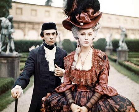 Анна в роли княжны Таракановой Анна в роли княжны Таракановой
