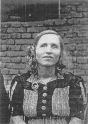 Вангелия - молодые годы Вангелия - молодые годы