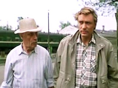 Александр Михайлов в картине "Змеелов" Александр Михайлов в картине "Змеелов"