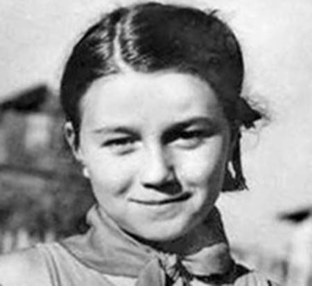 Тамара Синявская в детстве Тамара Синявская в детстве