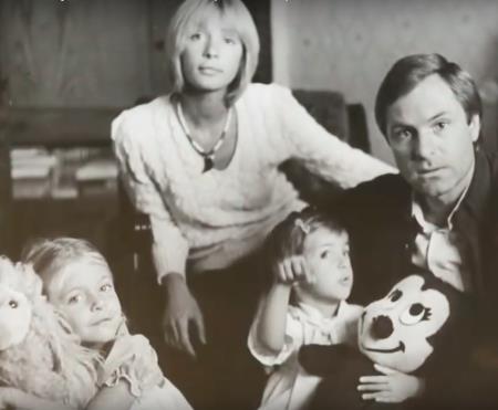 Родион Нахапетов с Верой Глаголевой и детьми Родион Нахапетов с Верой Глаголевой и детьми