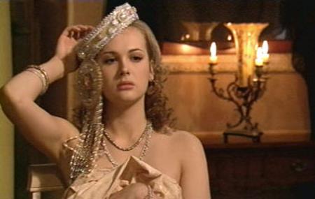 Анна Горшкова в фильме "Бедная Настя" Анна Горшкова в фильме "Бедная Настя"