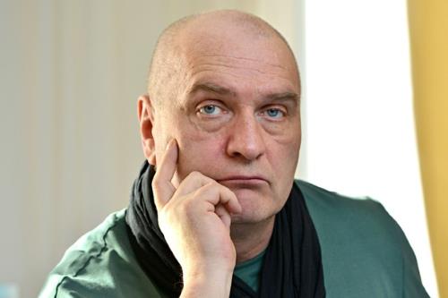Актер Александр Балуев Актер Александр Балуев
