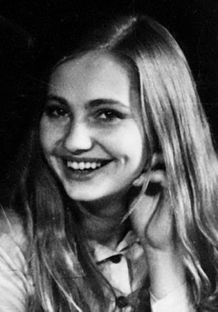 Лариса в молодости Лариса в молодости