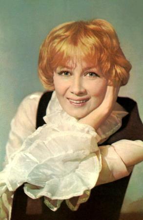 Алла Демидова в молодости Алла Демидова в молодости