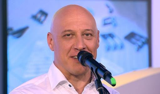 Певец и музыкант Денис Майданов Певец и музыкант Денис Майданов