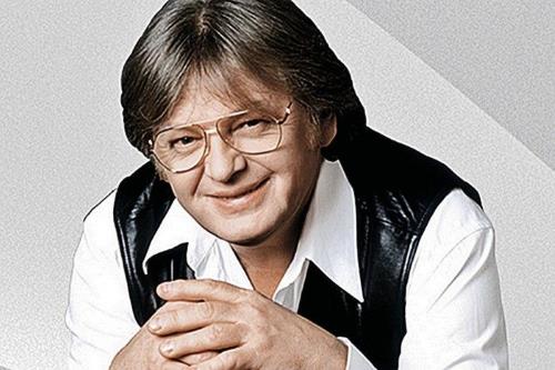 Певец и музыкант Юрий Антонов Певец и музыкант Юрий Антонов